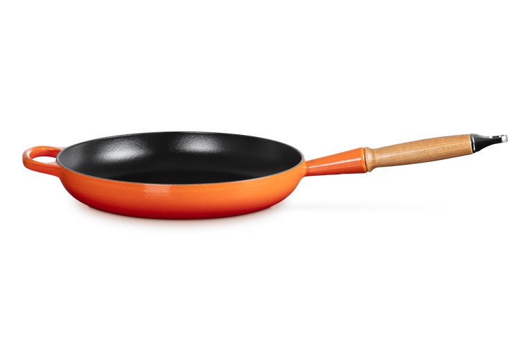 Le Creuset-Volcanic Cast Iron Pan Wooden Handle 28cm
