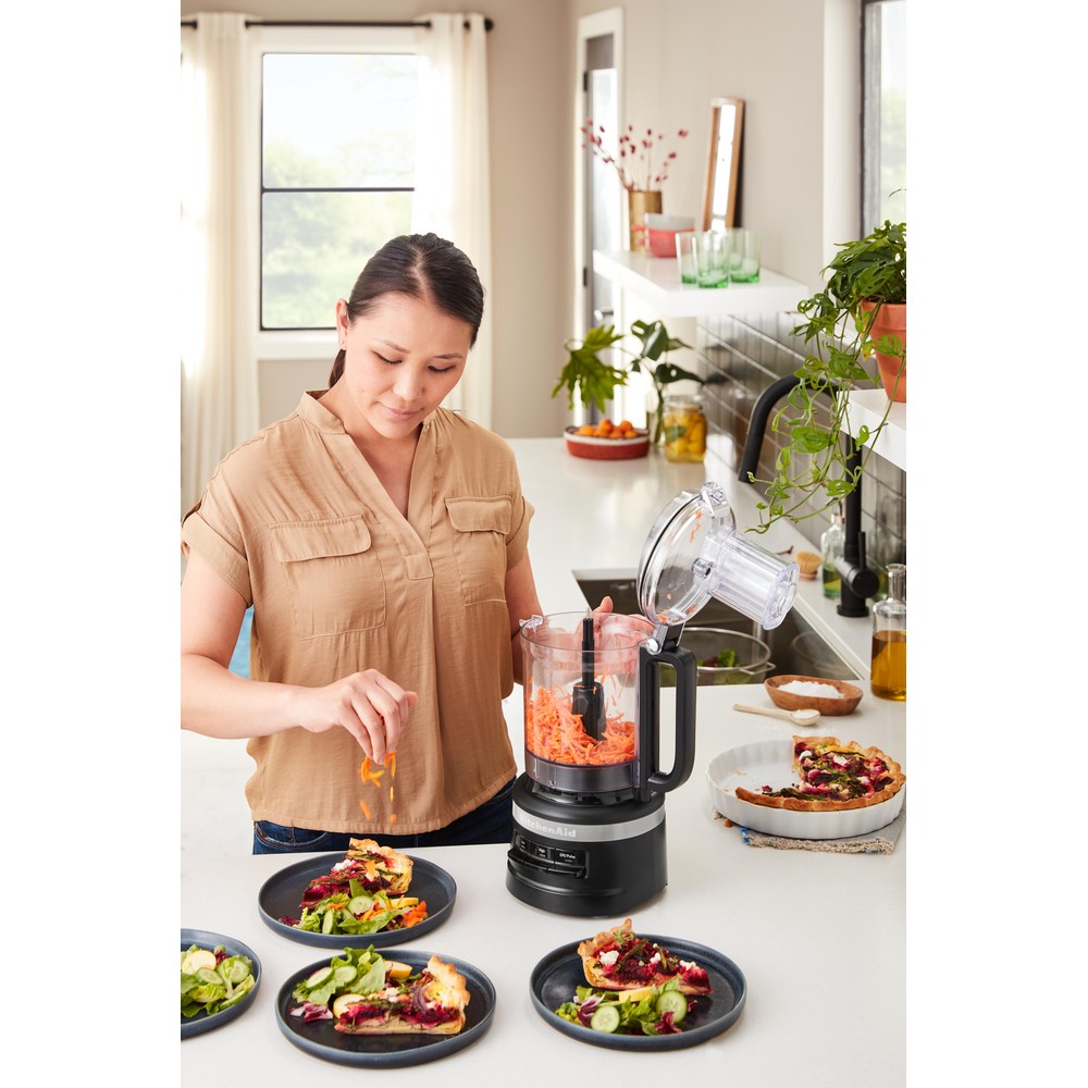 kitchenaid food processor 5kfp0921bbm matte black lifestyle 3